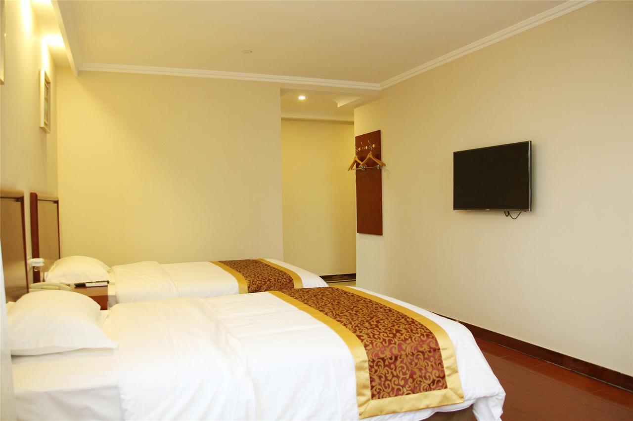 Greentree Inn Jiangsu Wuxi Jiangyin City Qingyang Town Fuqian Road Express Hotel Exterior photo